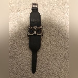 Leather bracelet
